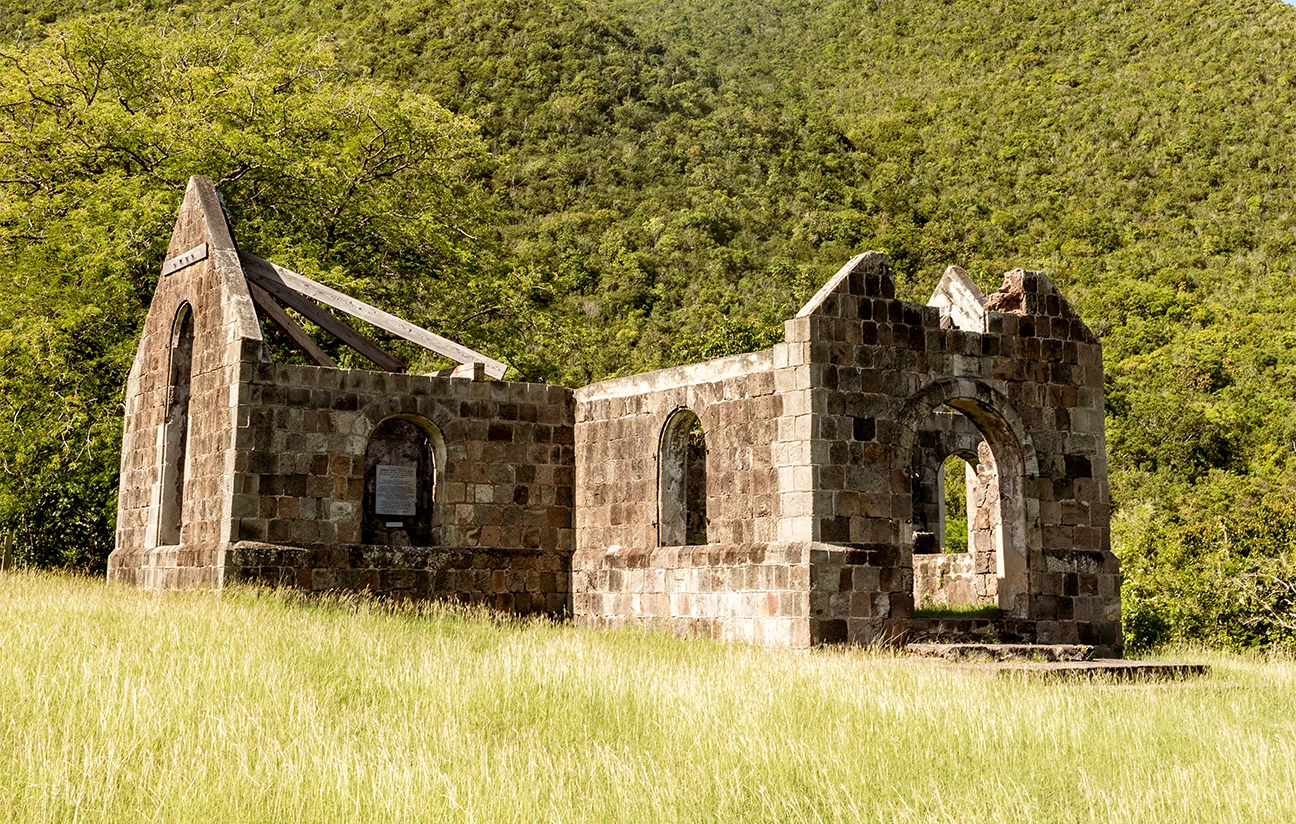 a stone building with a few windows
