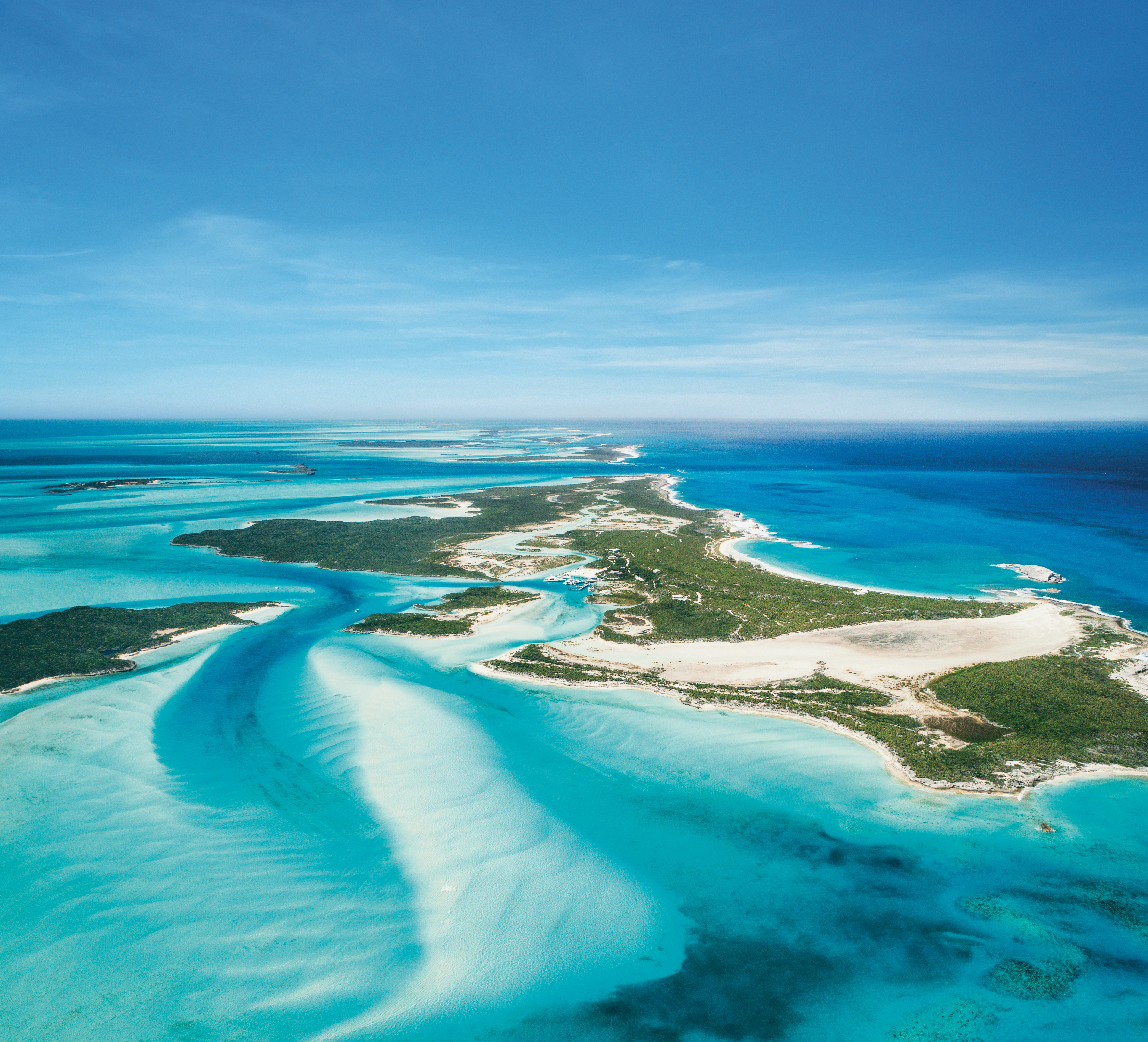 bmot_beautifuldestinations aerial sky_extend