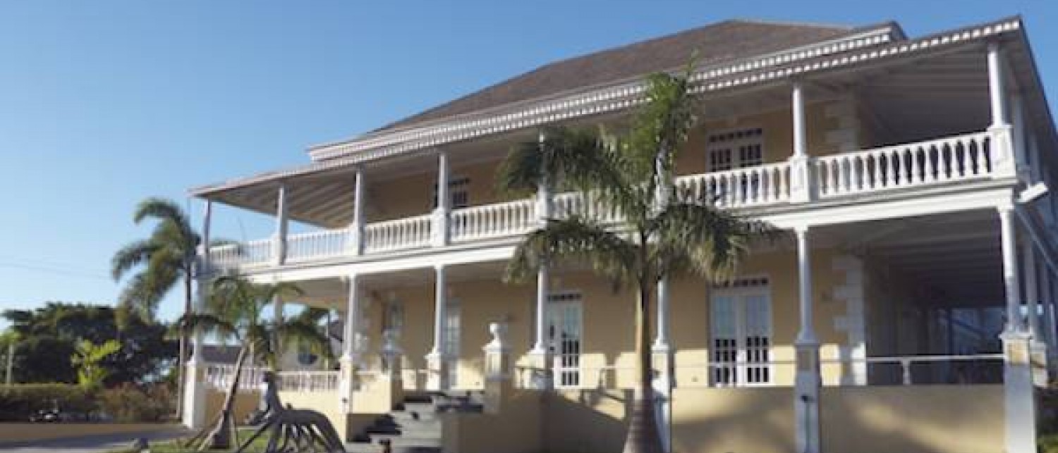 Villa Doyle