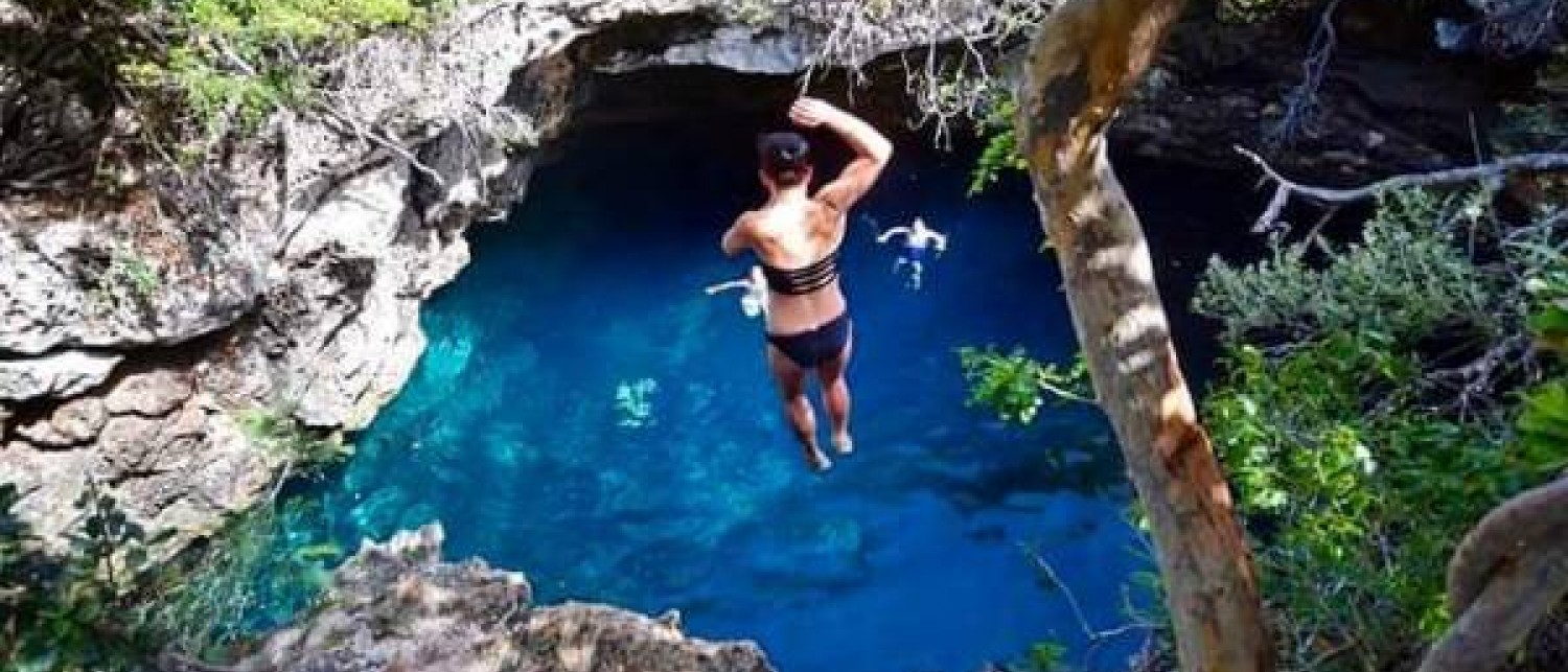 Sapphire Blue Hole