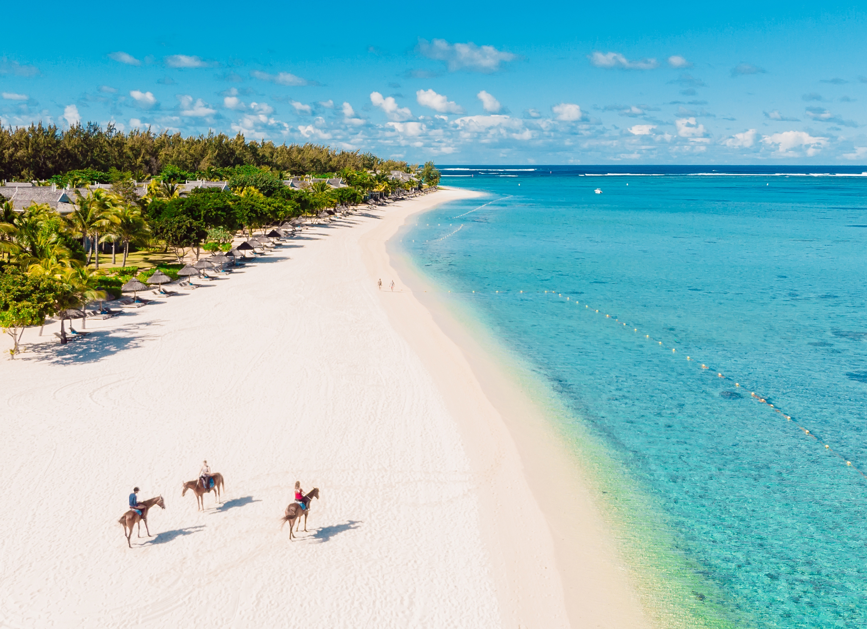 crystal_cruises_harbourisland_bahamas3