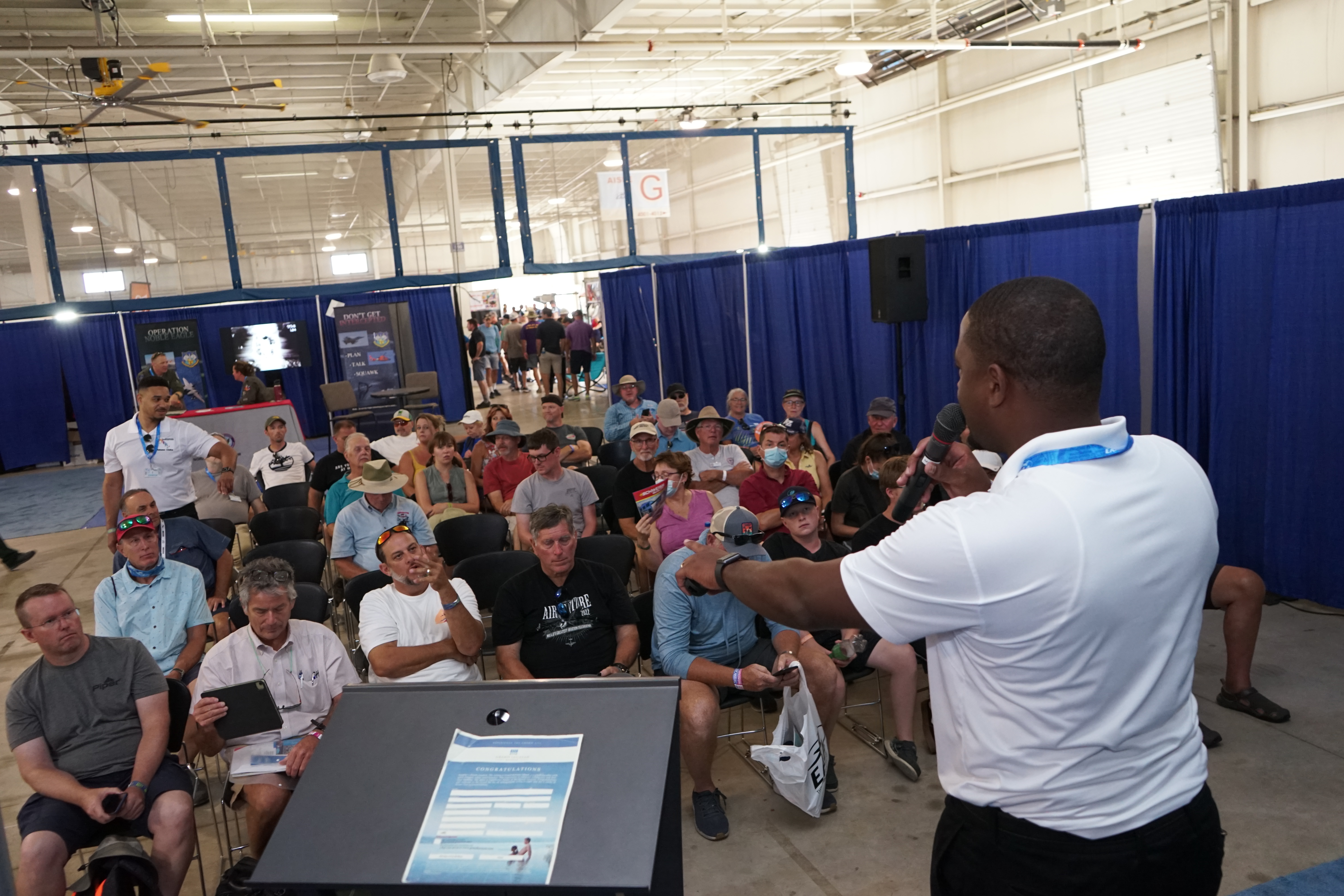 flying to the bahamas seminars_ photo credit rossano deal