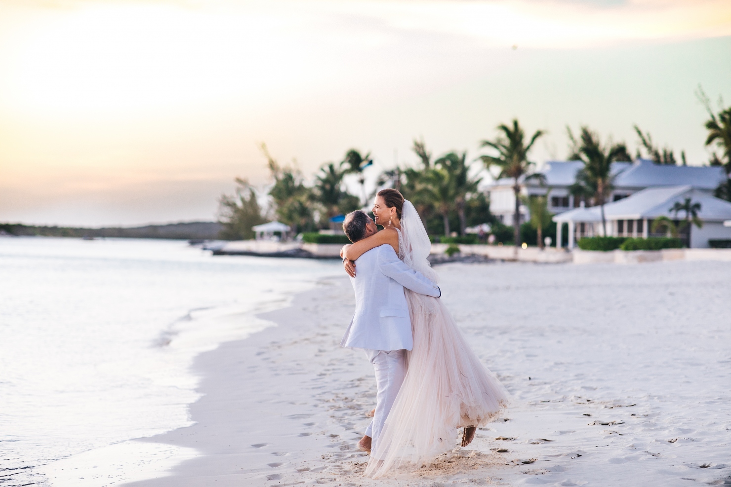 wedding couple at Cape santa maria braxton gardiner photography