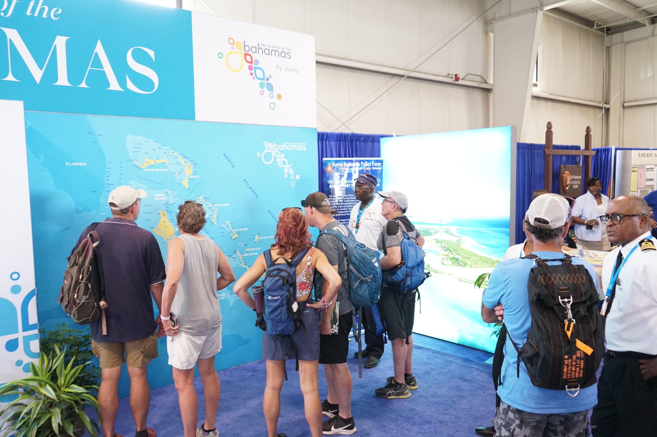 visitors at the bahamas booth at the ifp pavillion_ photo credit rossano deal